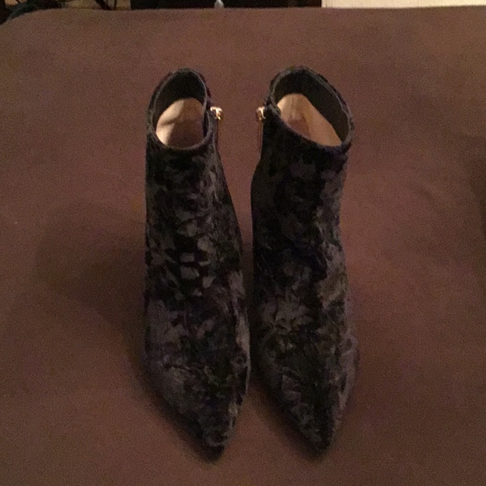 L’Agence booty, size 9.5/39 1/2, chocolate brown.